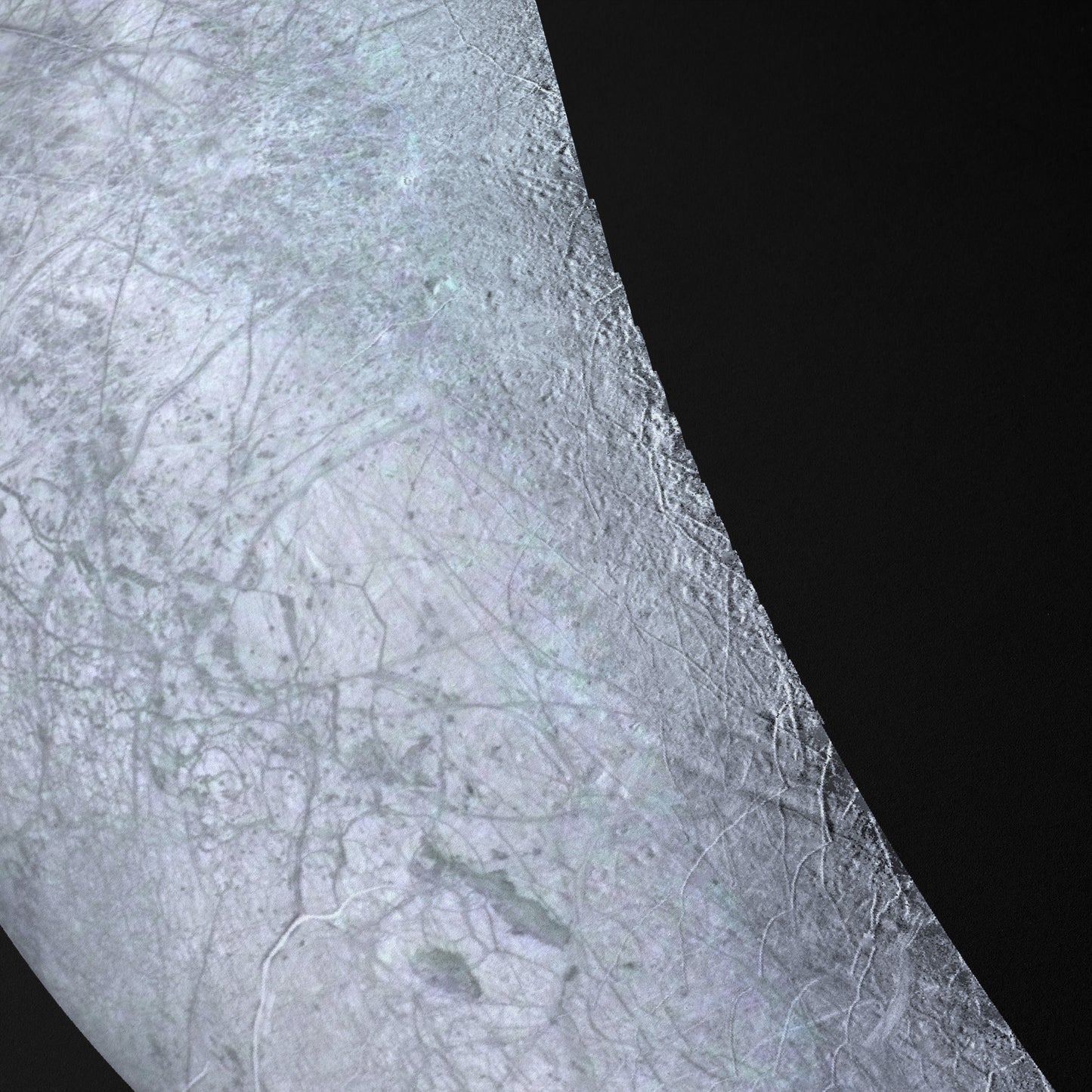 Crescent Europa