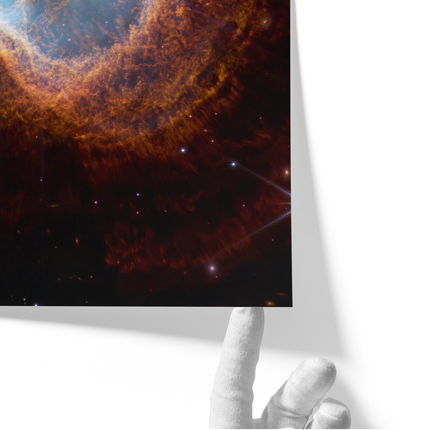 Dying Star’s Grand Finale in Stunning Detail