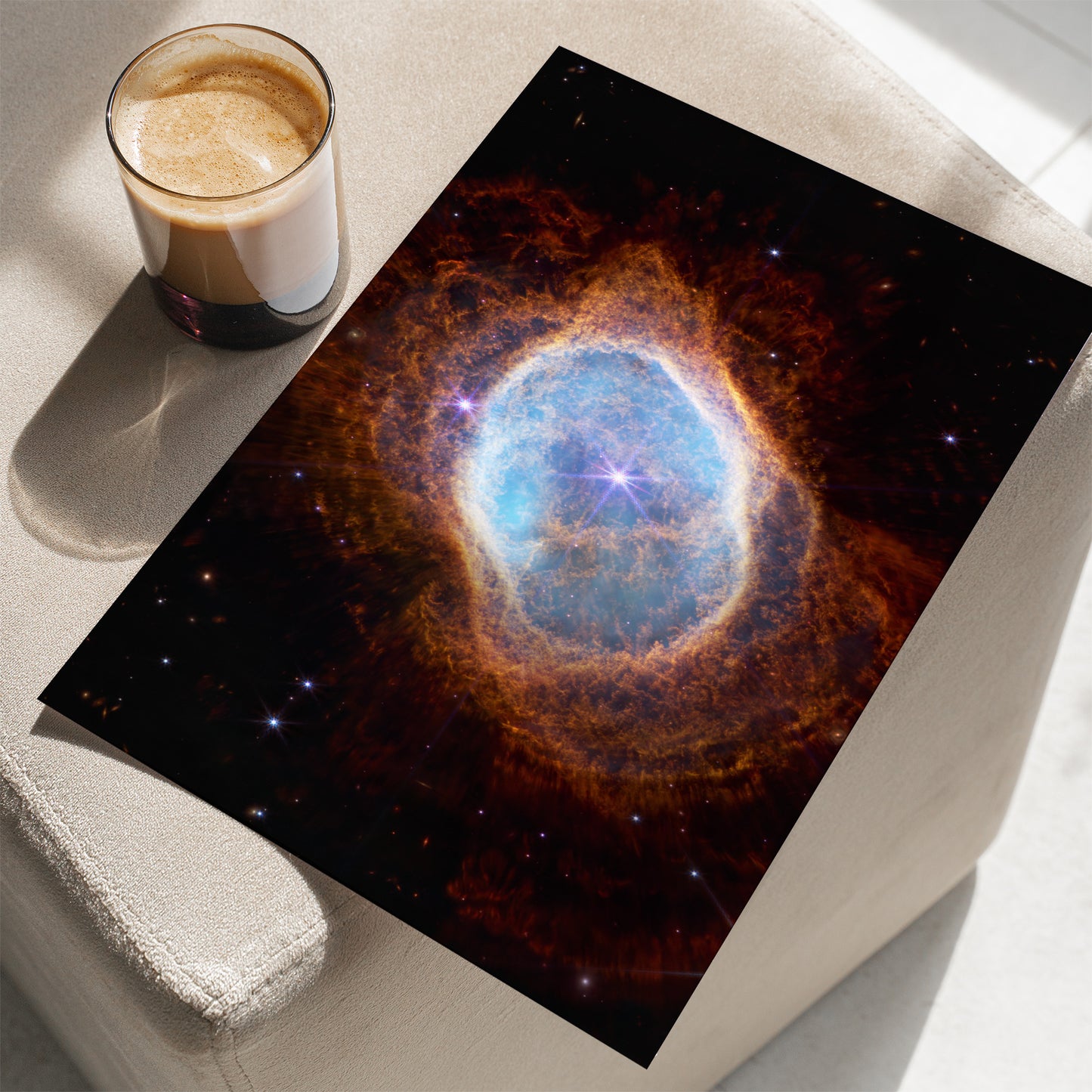 Dying Star’s Grand Finale in Stunning Detail