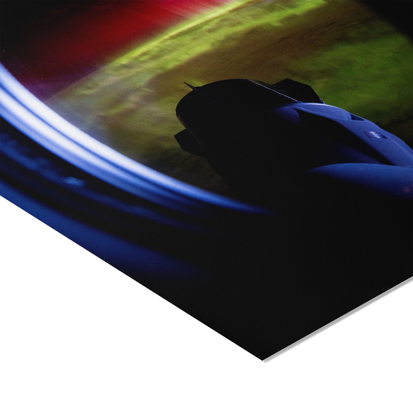 Red and Green Aurora Move Through Earth’s Atmosphere
