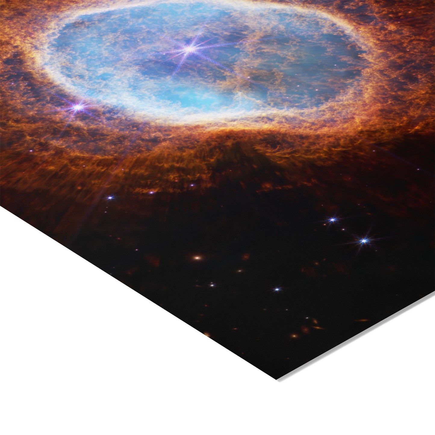 Dying Star’s Grand Finale in Stunning Detail